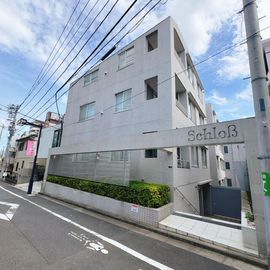 シュロス初台 4階 築20年3ヶ月の賃貸物件
