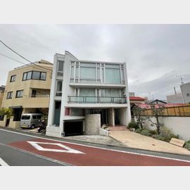 ヌーヴラドゥムールオリンピア 2階 築29年6ヶ月の賃貸物件