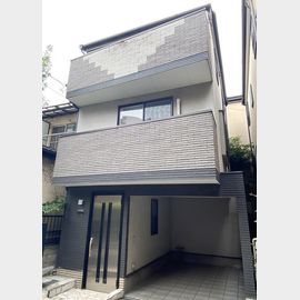 乃木坂駅より徒歩4分 1階 築26年2ヶ月の賃貸物件