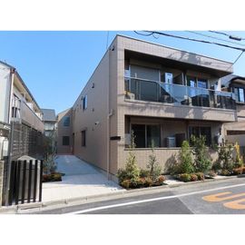 下北沢駅より徒歩6分 2階 築2年1ヶ月の賃貸物件