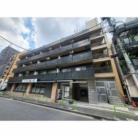 麻布十番駅より徒歩2分 4階 築45年1ヶ月の賃貸物件