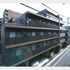 武蔵新田駅より徒歩11分 3階 築37年2ヶ月の賃貸物件