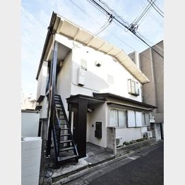 三軒茶屋駅より徒歩9分 2階 築57年の賃貸物件