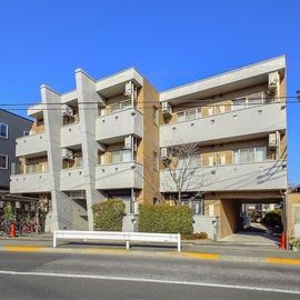 ラコリッタカラスヤマ 1階 築23年3ヶ月の賃貸物件
