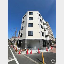 都立大学駅より徒歩10分 4階 築1年10ヶ月の賃貸物件
