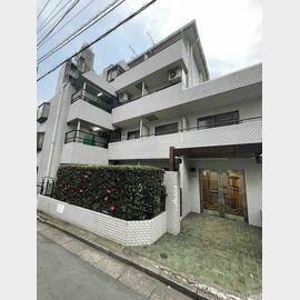 駒沢大学駅より徒歩7分 2階 築41年の賃貸物件