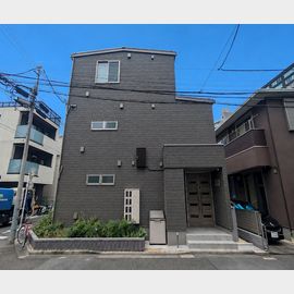 白金高輪駅より徒歩4分 2階 築1年5ヶ月の賃貸物件