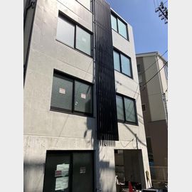 不動前駅より徒歩7分 築3年2ヶ月 4階建の賃貸物件