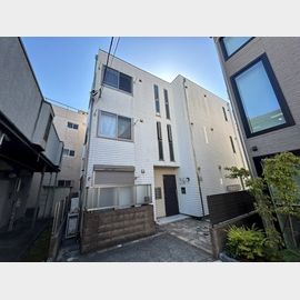 外苑前駅より徒歩9分 1階 築15年7ヶ月の賃貸物件