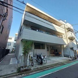 アドーニスの賃貸物件