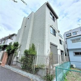 千歳烏山駅より徒歩9分 2階 築11年8ヶ月の賃貸物件