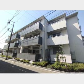 千歳烏山駅より徒歩14分 3階 築3年4ヶ月の賃貸物件