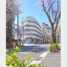 不動前駅より徒歩6分 3階 築39年10ヶ月の賃貸物件