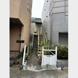 駒場東大前駅より徒歩14分 1階 築33年2ヶ月の賃貸物件