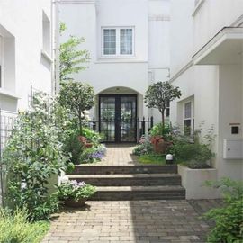 渋谷駅より徒歩11分 1階 築8年1ヶ月の賃貸物件