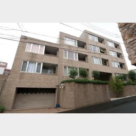 テラッツァ表参道の賃貸物件