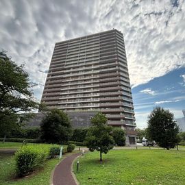 月島駅より徒歩17分 4階 築18年の賃貸物件