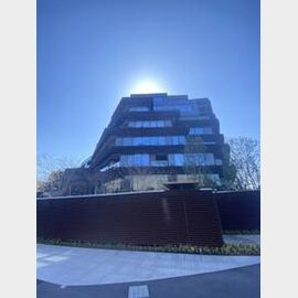 原宿駅より徒歩5分 3階 築1年7ヶ月の賃貸物件