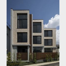 ソウ代々木公園 1階 築6年11ヶ月の賃貸物件