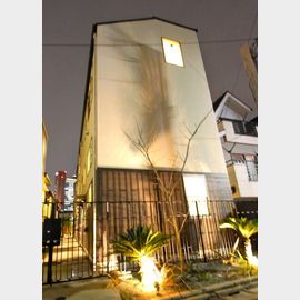 三軒茶屋駅より徒歩6分 築15年4ヶ月の賃貸物件