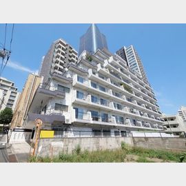 六本木駅より徒歩10分 1階 築57年8ヶ月の賃貸物件