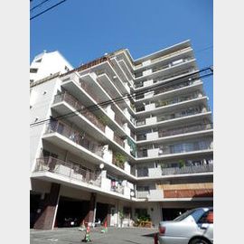 麻布十番駅より徒歩5分 11階 築57年3ヶ月の賃貸物件