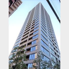 六本木一丁目駅より徒歩8分 24階 築12年2ヶ月の賃貸物件