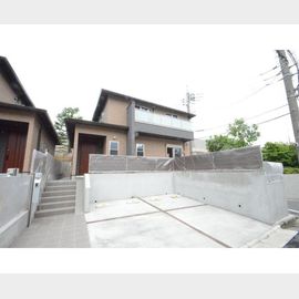 中目黒駅より徒歩11分 築7年8ヶ月 2階建の賃貸物件