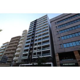 神泉駅より徒歩4分 築5年5ヶ月 15階建の賃貸物件