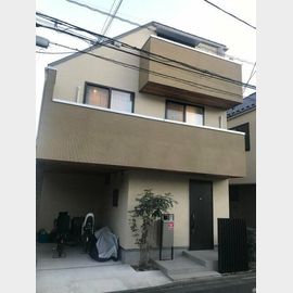 駒沢大学駅より徒歩10分 築7年2ヶ月 3階建の賃貸物件