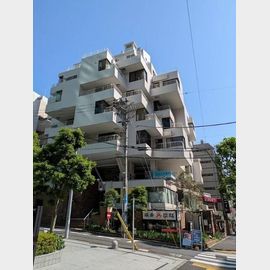 渋谷駅より徒歩10分 4階 築48年5ヶ月の賃貸物件