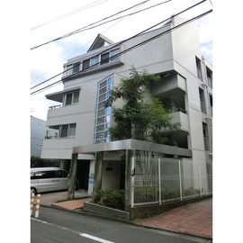 渋谷駅より徒歩10分 2階 築24年7ヶ月の賃貸物件