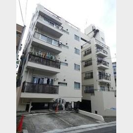 麻布十番駅より徒歩5分 1階 築55年11ヶ月の賃貸物件