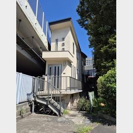 国立競技場駅より徒歩2分 築62年9ヶ月 2階建の賃貸物件