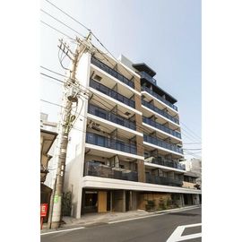 世田谷代田駅より徒歩2分 4階 築5年の賃貸物件