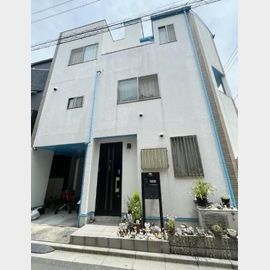 初台駅より徒歩10分 築21年5ヶ月 3階建の賃貸物件