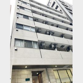 三越前駅より徒歩5分 5階 築19年9ヶ月の賃貸物件