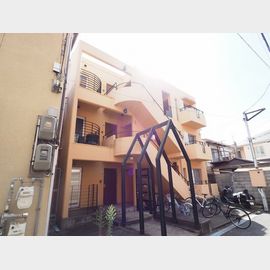 大倉山駅より徒歩19分 1階 築37年7ヶ月の賃貸物件