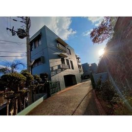 六甲道駅より徒歩32分 2階 築47年の賃貸物件