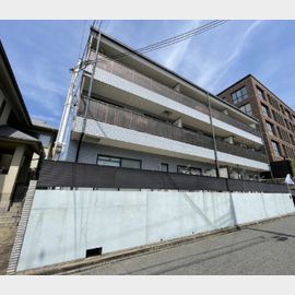 住吉駅より徒歩6分 3階 築30年2ヶ月の賃貸物件