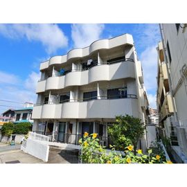 メゾンUQ 3階 築39年3ヶ月の賃貸物件