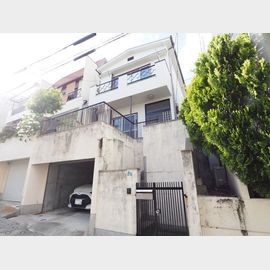 新神戸駅より徒歩10分 1階 築54年の賃貸物件