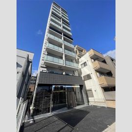 梅島駅より徒歩8分 築2年7ヶ月 13階建の賃貸物件