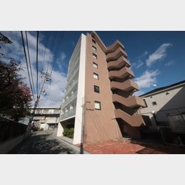 猪名寺駅より徒歩3分 築32年1ヶ月 8階建の賃貸物件