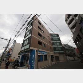 ラウレア 3階 築13年7ヶ月の賃貸物件