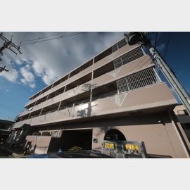 武庫之荘駅より徒歩13分 4階 築32年6ヶ月の賃貸物件