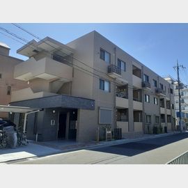 camour 2階 築3年4ヶ月の賃貸物件