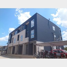 クリスタルガーデン カラー 1階 築14年2ヶ月の賃貸物件