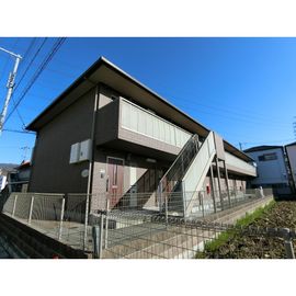 東花園駅より徒歩8分 1階 築18年2ヶ月の賃貸物件