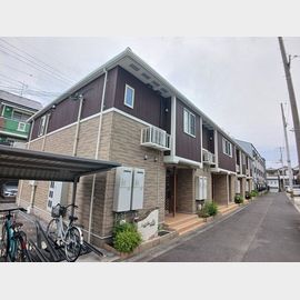 瓢箪山駅より徒歩14分 1階 築9年11ヶ月の賃貸物件